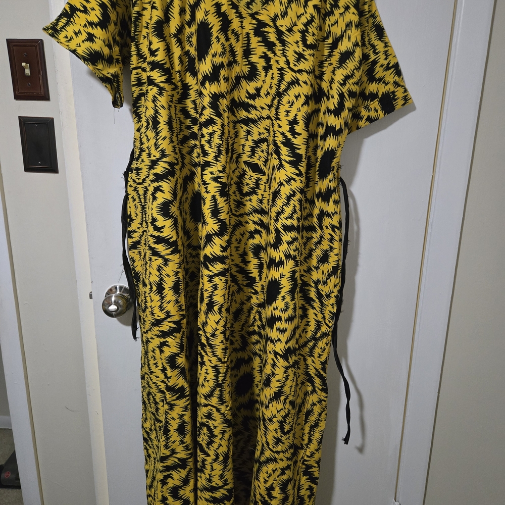 Yellow and Black Patterned Dress